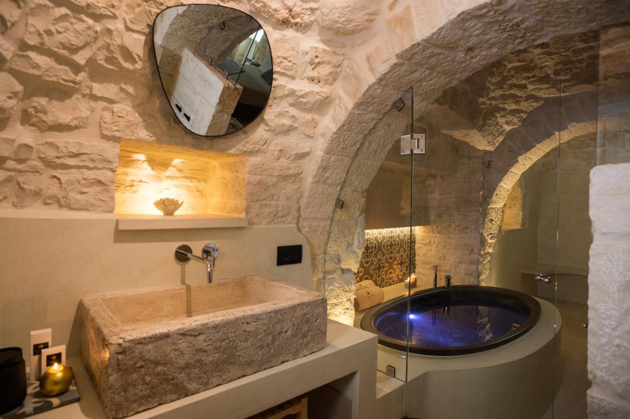 La Mandorla Luxury Trullo Bed and Breakfast Αλμπερομπέλο Εξωτερικό φωτογραφία