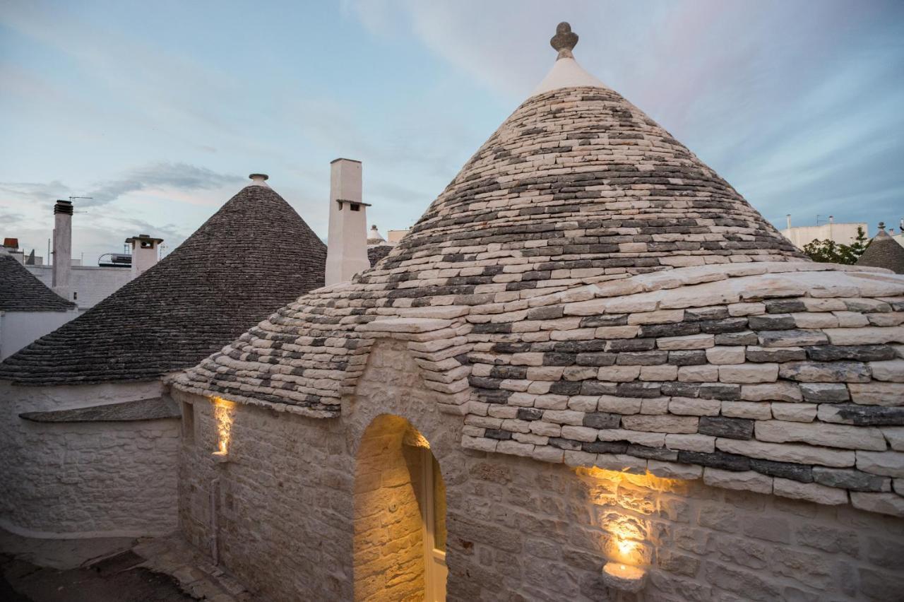 La Mandorla Luxury Trullo Bed and Breakfast Αλμπερομπέλο Εξωτερικό φωτογραφία