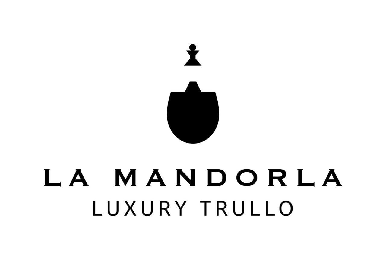 La Mandorla Luxury Trullo Bed and Breakfast Αλμπερομπέλο Εξωτερικό φωτογραφία