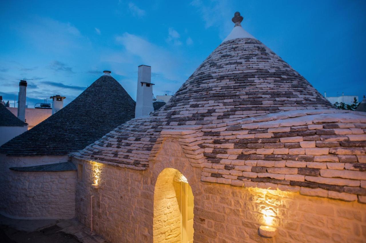 La Mandorla Luxury Trullo Bed and Breakfast Αλμπερομπέλο Εξωτερικό φωτογραφία