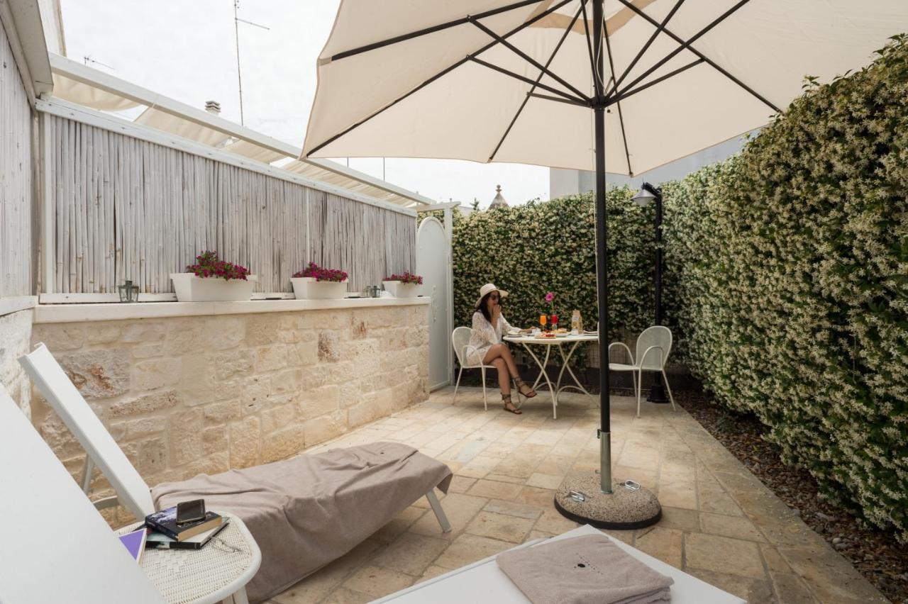 La Mandorla Luxury Trullo Bed and Breakfast Αλμπερομπέλο Εξωτερικό φωτογραφία