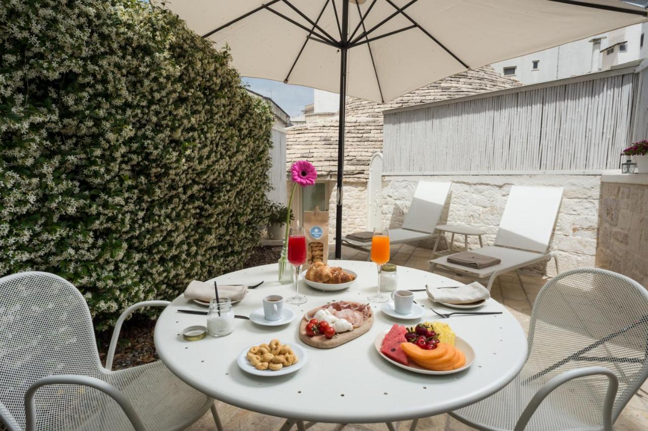 La Mandorla Luxury Trullo Bed and Breakfast Αλμπερομπέλο Εξωτερικό φωτογραφία