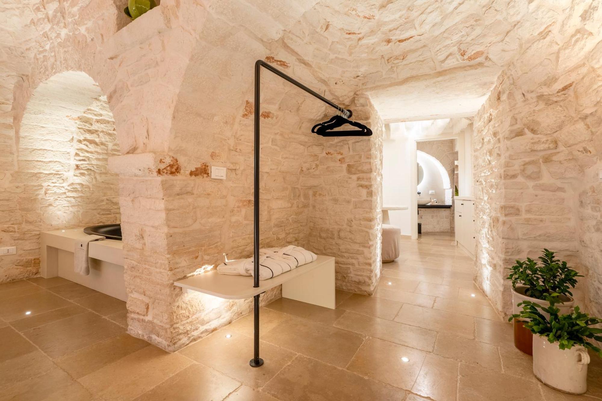 La Mandorla Luxury Trullo Bed and Breakfast Αλμπερομπέλο Εξωτερικό φωτογραφία