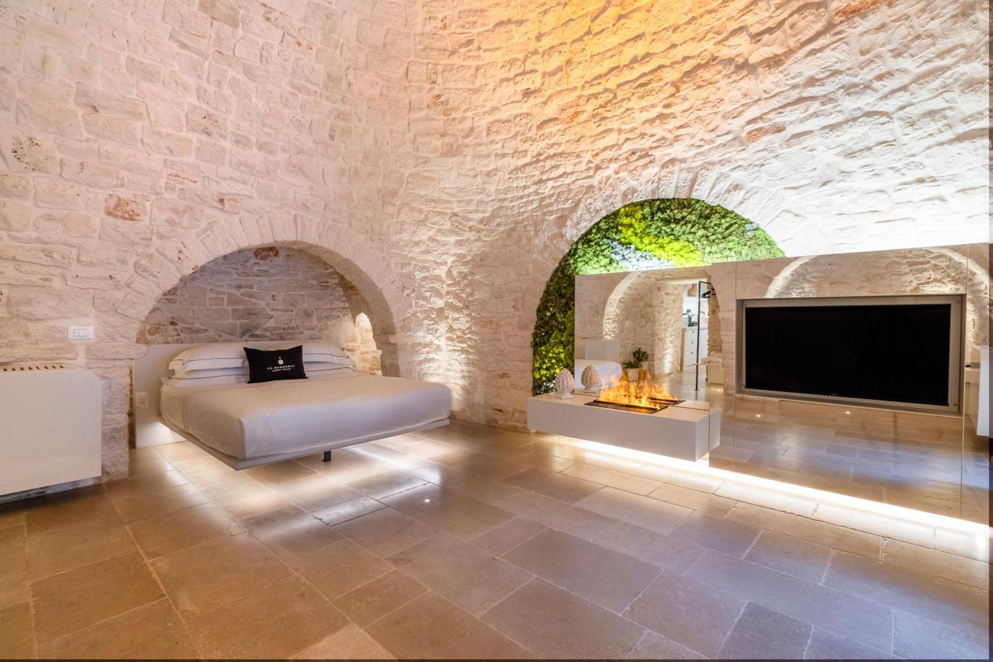 La Mandorla Luxury Trullo Bed and Breakfast Αλμπερομπέλο Εξωτερικό φωτογραφία